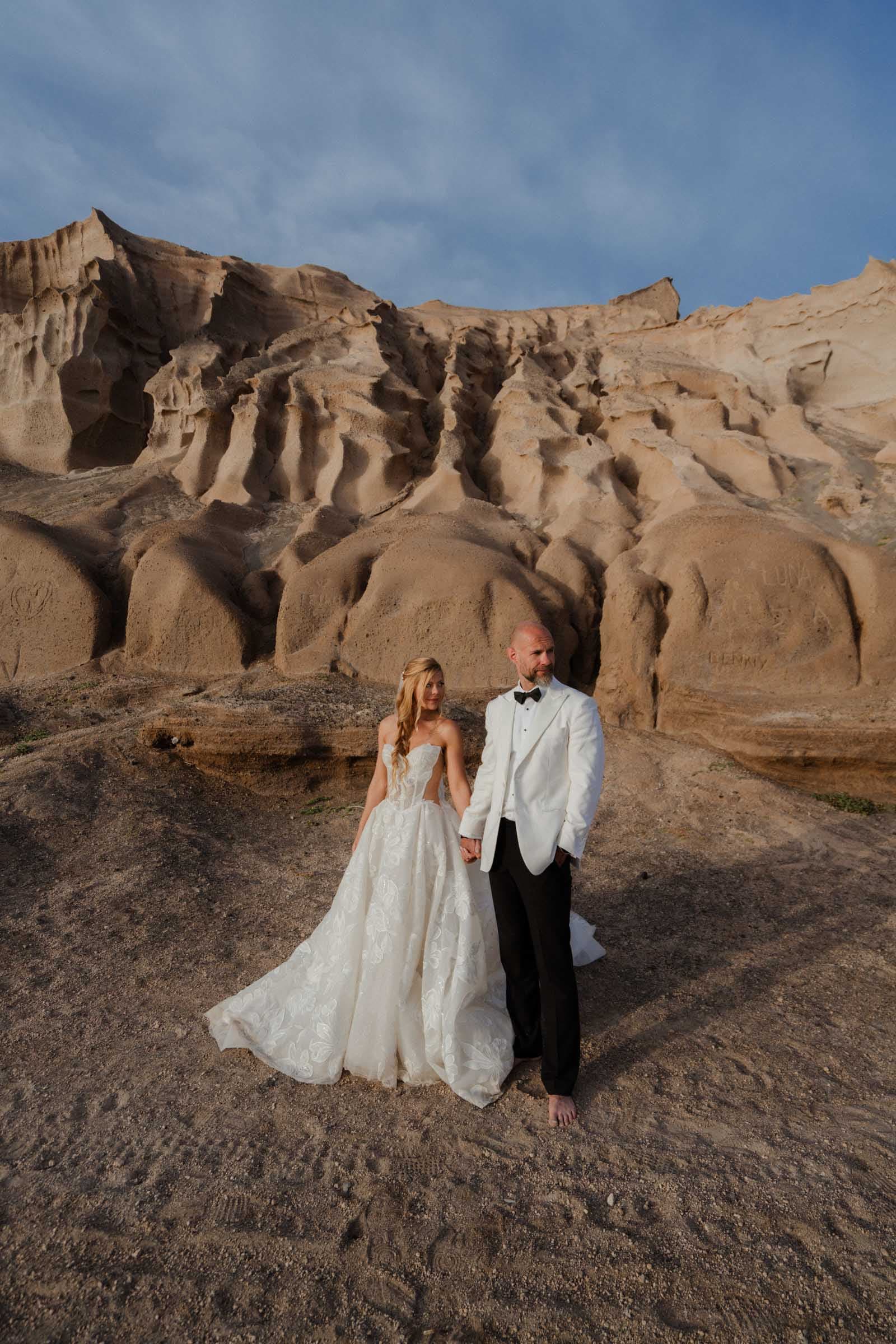Lara & Craig Wedding Santorini-45