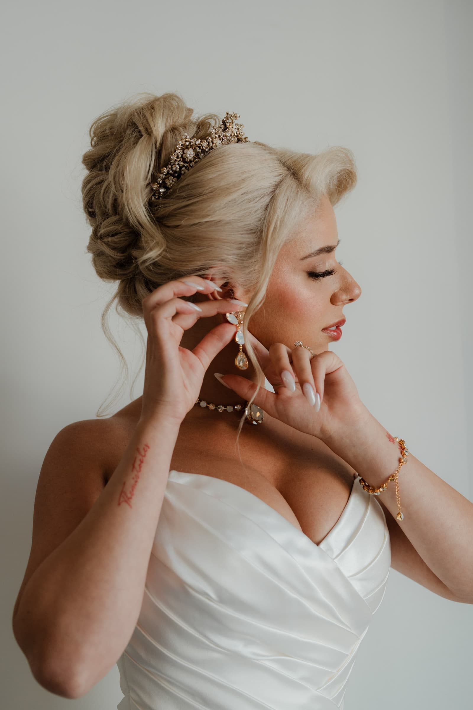 Chanel and Themistocles | Athens Riviera wedding Other Greek Islands-8
